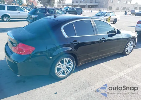 2013 Infiniti G37 Journey z USA, uszkodzony, nr VIN JN1CV6AP9DM726082